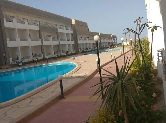 Cecelia Resort