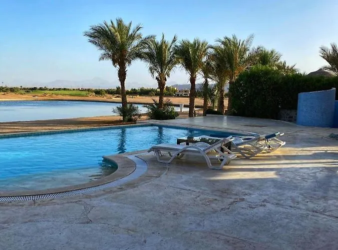 Villa 4 Bedroom North Golf