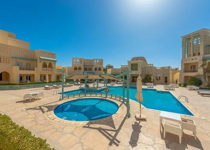 Marina Mosaique 1 Bedroom Apartment With Pool View