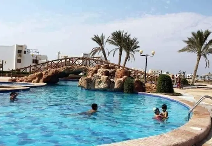 شالية بأجمل قري راس سدر