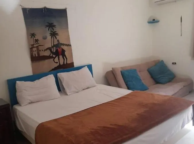 Yala Dahab Houses