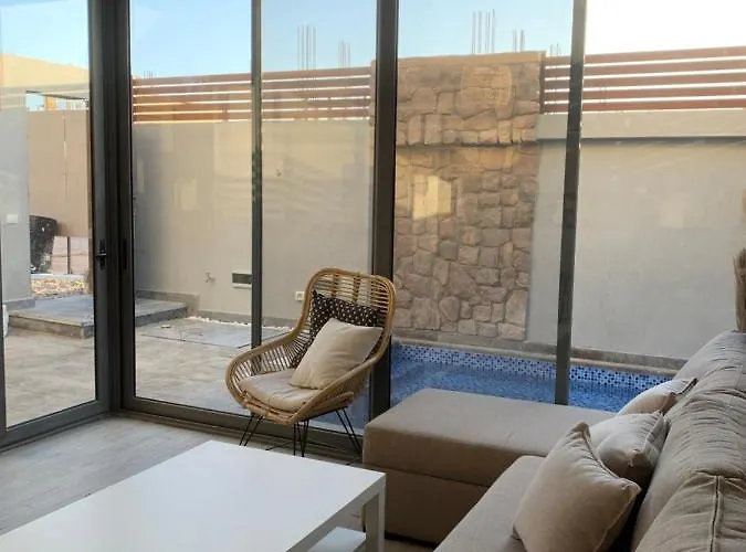 1 Bedroom Villa Up To 5 Guests With Heated Private Pool In Bali El Gouna
