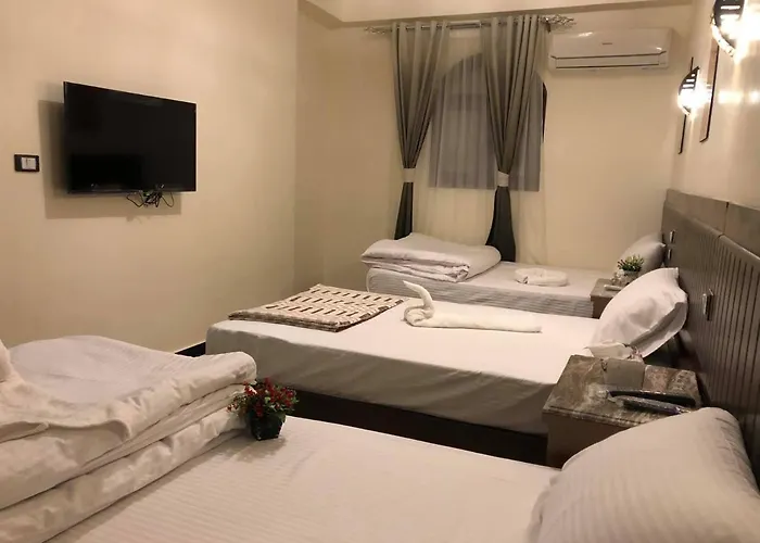 Room In Condo - Dahab Motel - Triple Room 4 - Walking Distance To The Beach
