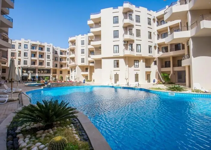 Central location Aqua Tropical Resort Al Gouna RD 401