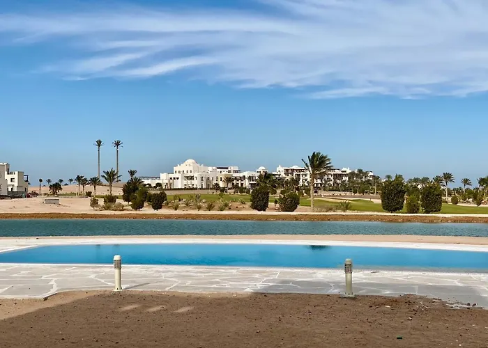 Cyan Gouna 3 Bedroom Shared Pool And Lagoon