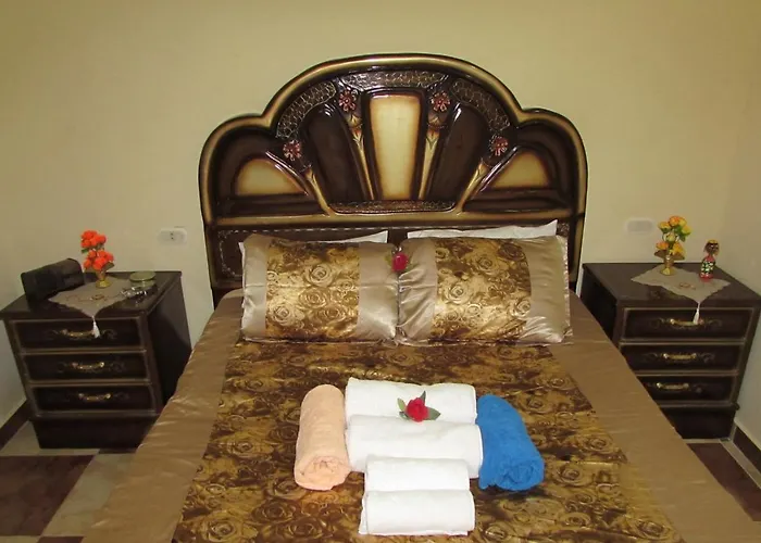 Apartments Oriental Chalet Redsealine