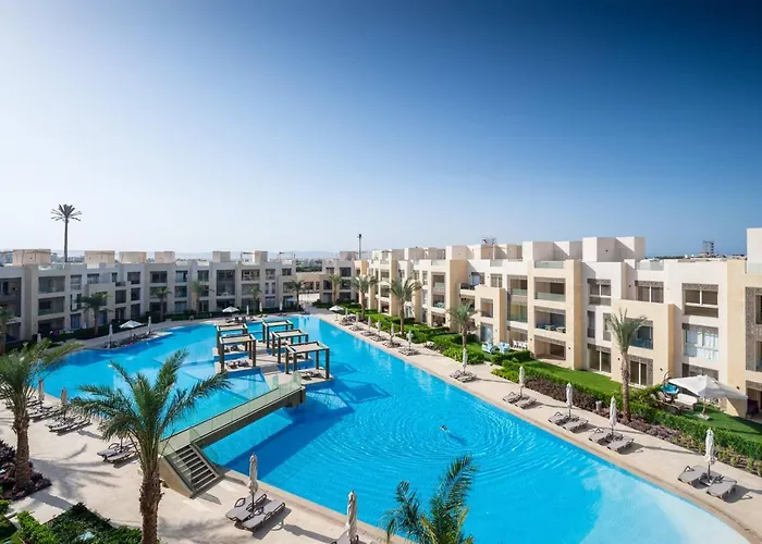 Proper & Plush 1 Bdr Mangroovy Free Pool & Beach Access