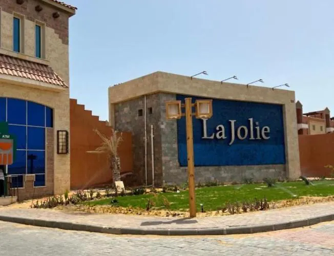 Twin House- La Jolie Marina