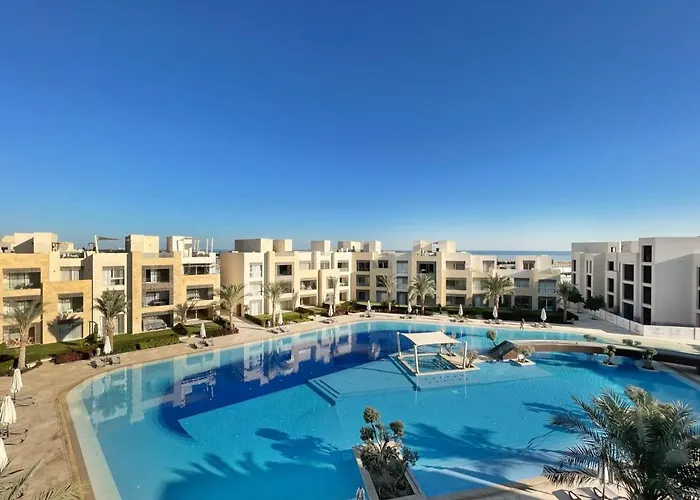 Snazzy 1Bdr W Rooftop Mangroovy Free Pool & Beach Access
