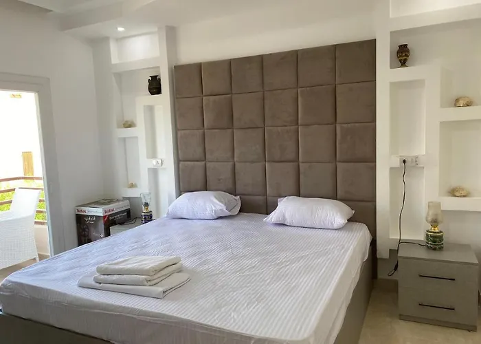 Luxus Designer Apartment In Sunny Lakes 2 Ganz Nah Am Zentrum Naama Bay 75 M2 Direkt Am Pool - 2 Bakone Obergeschoss Bis Zu 5 Personen Buchbar