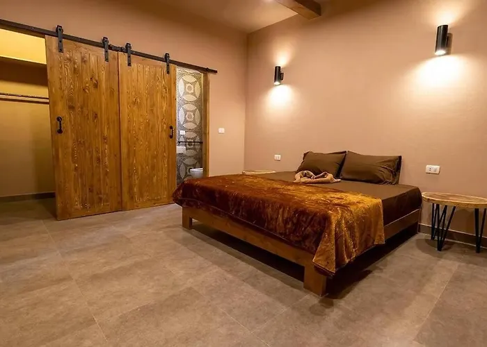 The Sand Apartment