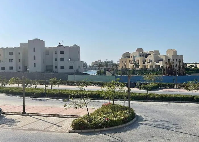Mangroovy- Sensational 1Br Sea & Kite View