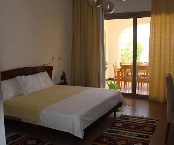 Villa Lotus