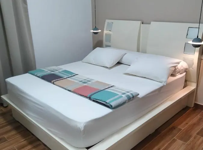 Luxurygetaway2 / Brand New 2Br / Fully Furnished / Wi-Fi / Full Kitchen
