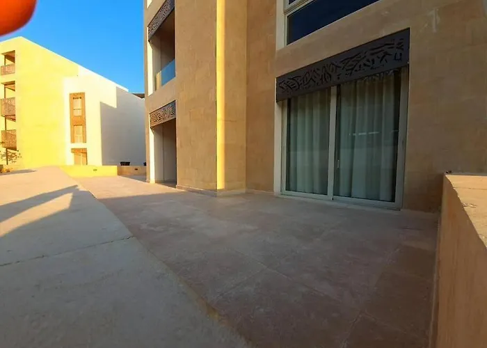 Mangroovy - 1Br Shiny Ground Floor