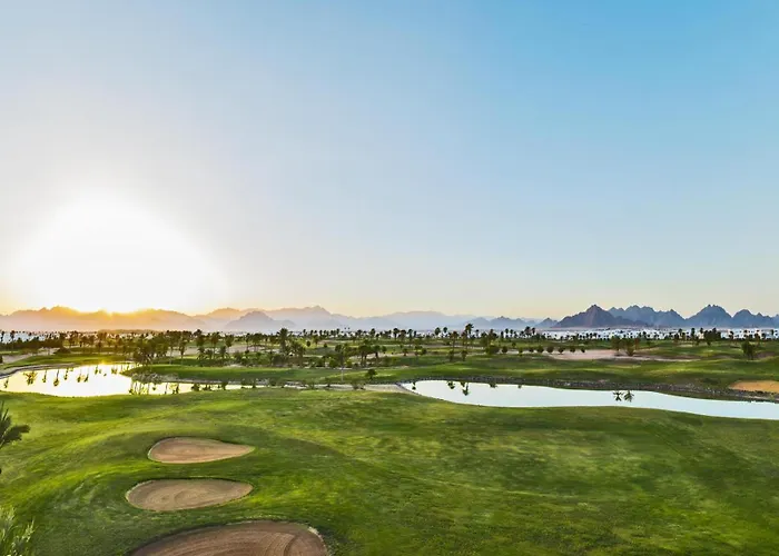 Pickalbatros Golf Beach Resort