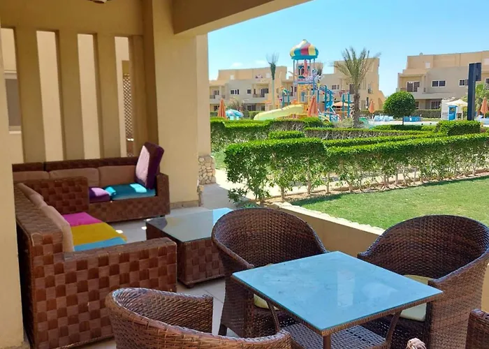 Mousa Coast Aquapark View Chalet With Garden-Families Only