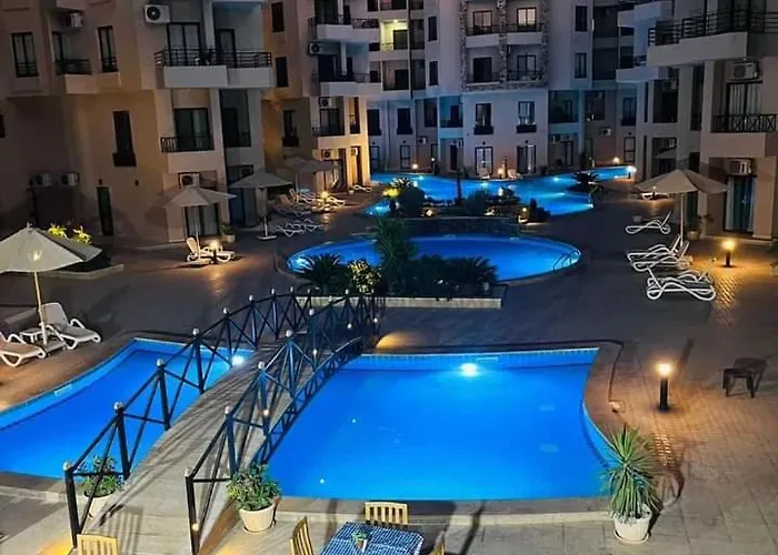 Tropical 1 Bed Apartment