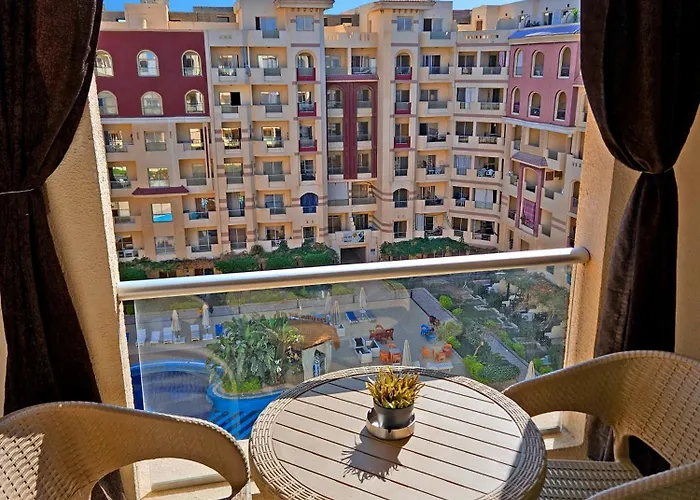 Free Beach - Pool View Studio With Wi-Fi, Smart Tv, 3 Pools - Florenza Khamsin