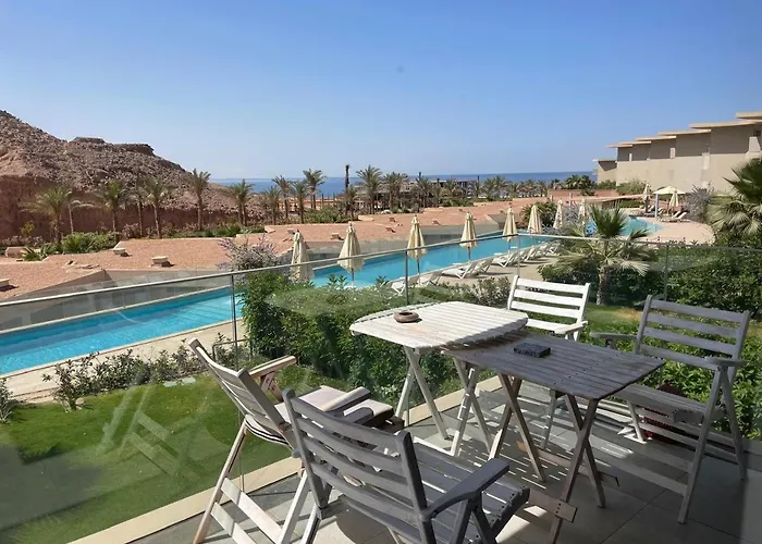 Beautiful Sea View Chalet In Il Monte Galala المونت جلالة
