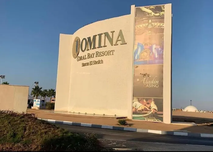 Domina coral bay Beach&lake direct view 2