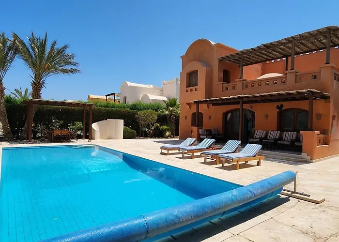 Nayah Stays, Lagoons Beach, Paradise 3 Ensuite With Private Pool