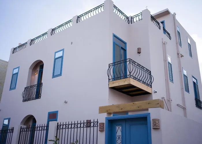 Cosy Home Apartments