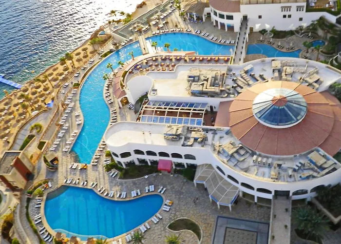 Reef Oasis Blue Bay Resort & Spa