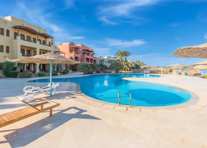 Special Style Apartment With Pool At Lagoon