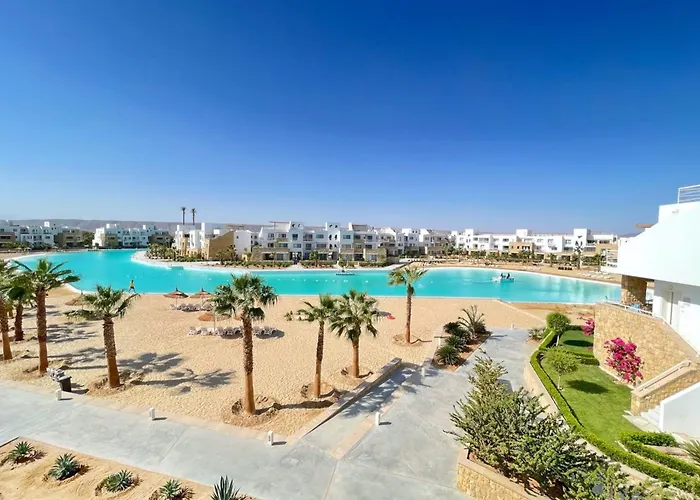 Lofty & Lavish 3 Bdr Swan Lake El Gouna