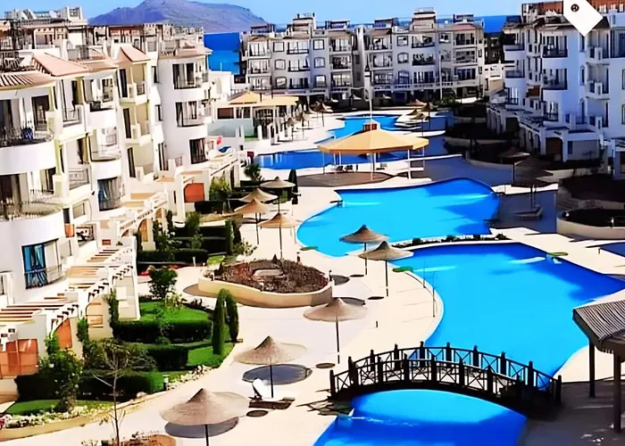 Luxury Sharm Hills Resort