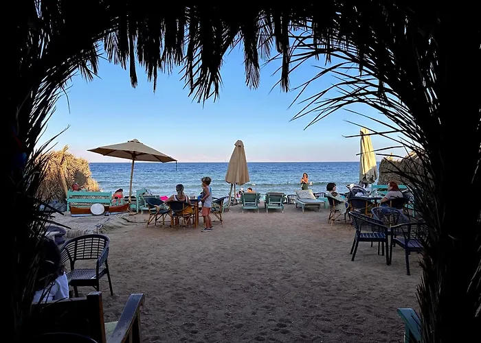 Amanda Beach Hotel