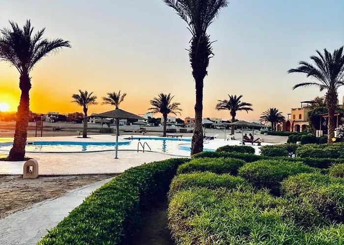 2Bedroom In West Golf