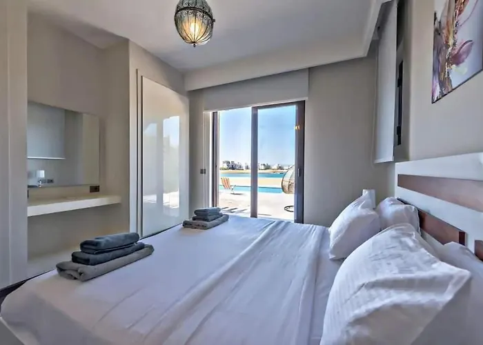 Luxury villa in gouna
