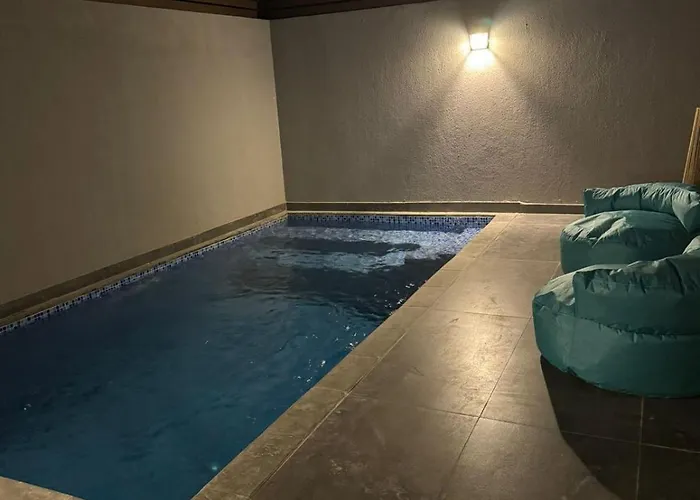 2 Bedroom With A Small Private Pool