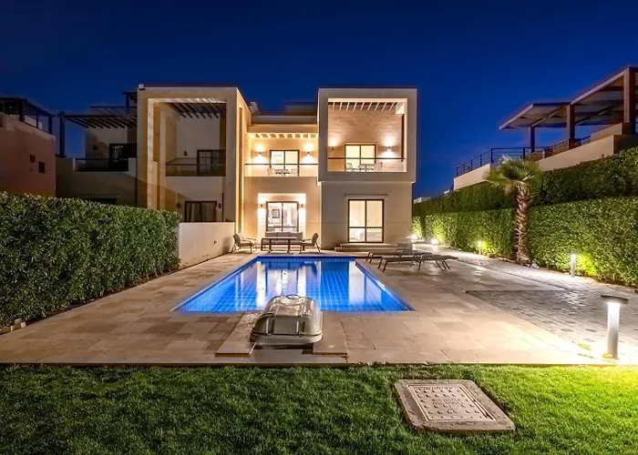 Fanadir 3Br • Prime Sea View Villa