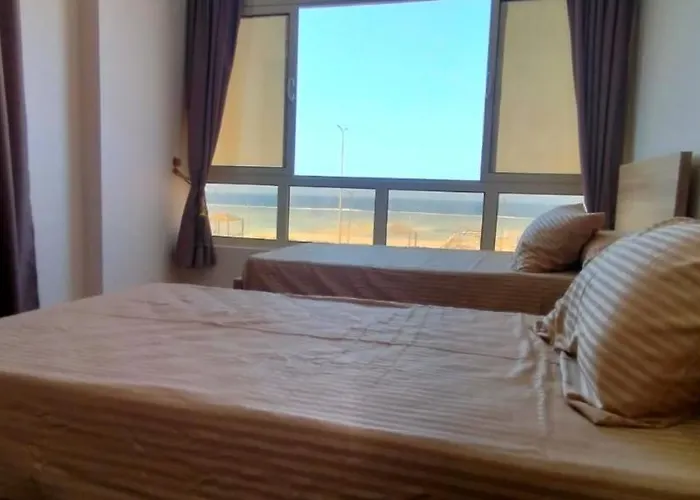 Sea View Qussier