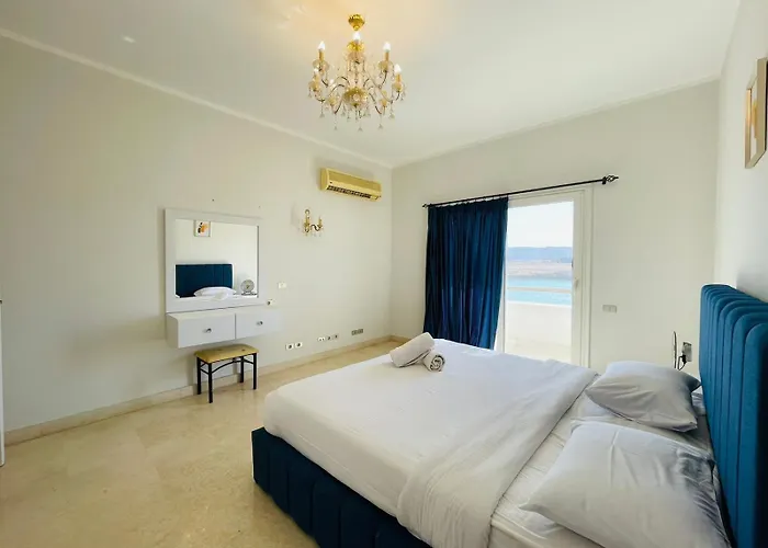 Luxury villa in gouna