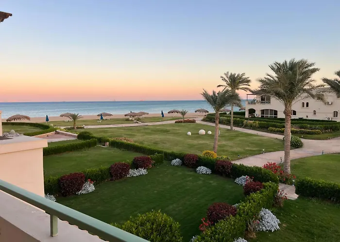 La Vista 5 Beachfront 265M Luxury Villa