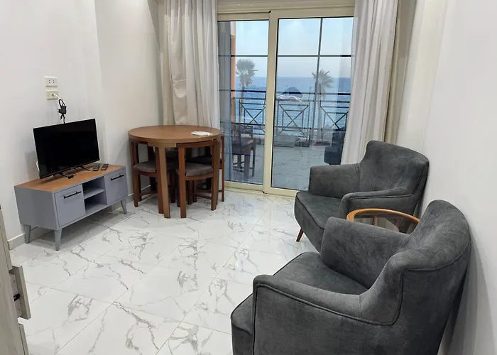 Beachfront Sea & Pool View Studio - Juliana Beach Resort - D116