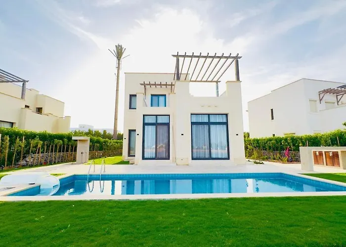 Luxury villa in gouna