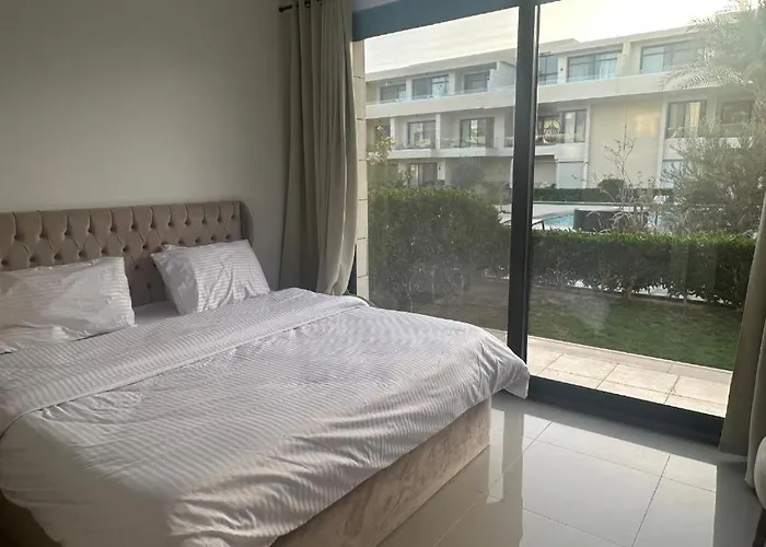Hotel Apartment G Cribs Hotel
