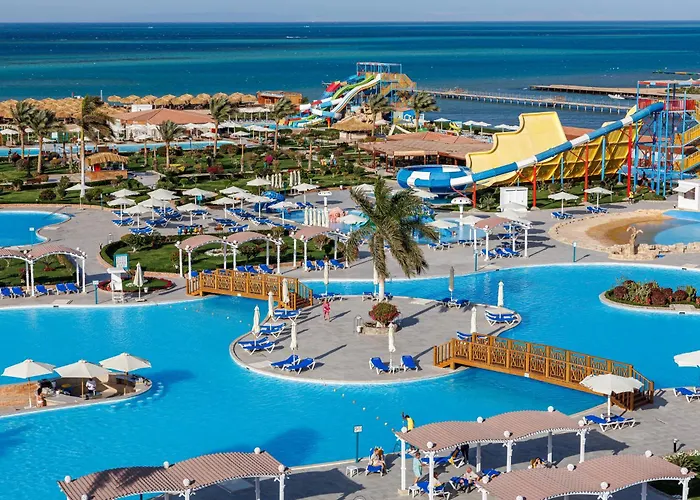 Sunrise Solara Aqua Park Resort