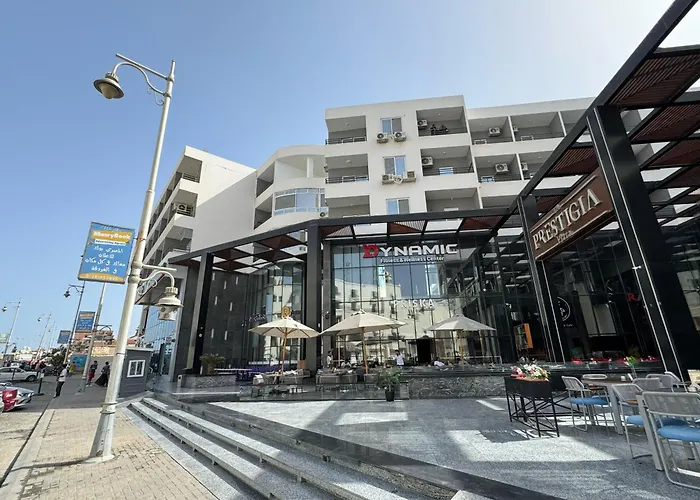 Peaks -La Prestigia R3 Luxury 1Br Sea View Apartment