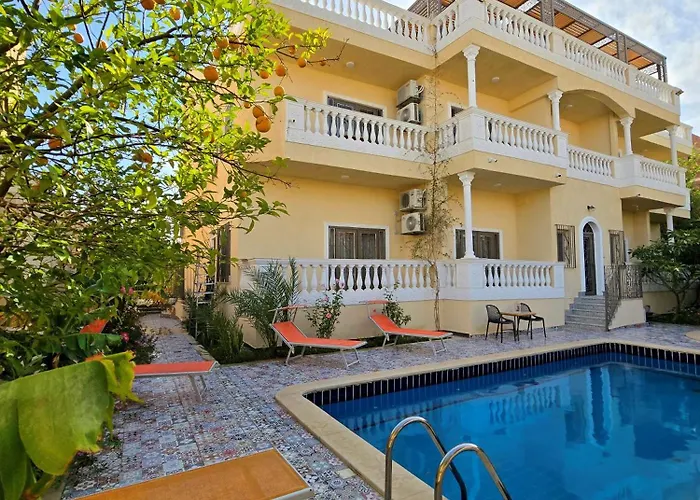Elnahla Villa