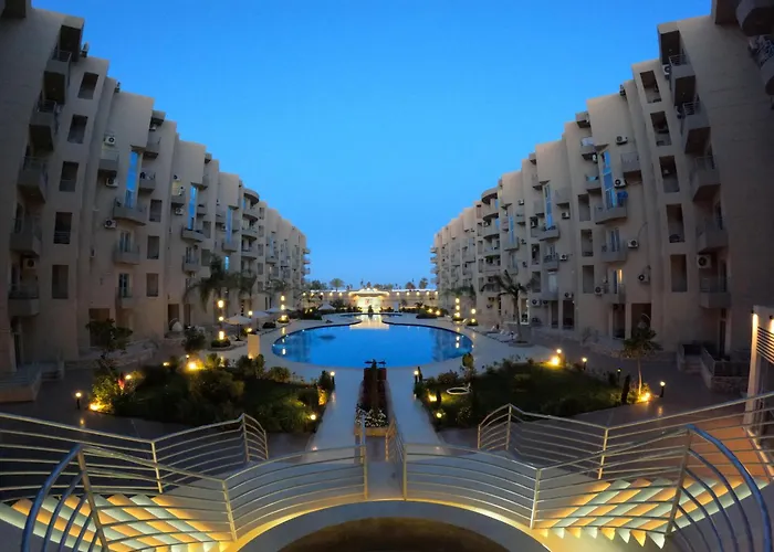 Hurghada Princess Resort, Private Sandy Beach & 3 Pools-Free Airport Pickup