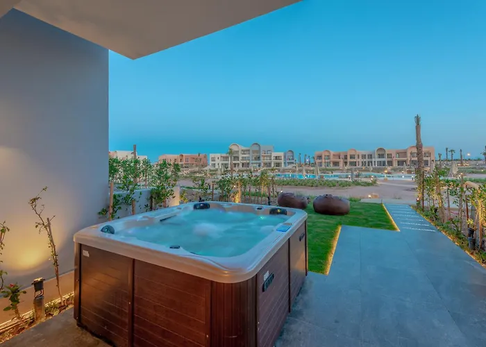Chic 1 Bedroom With Private Jacuzzi