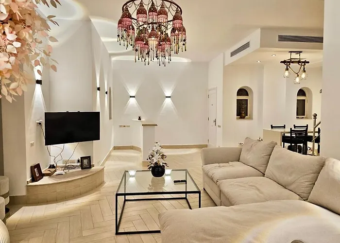 Beachfront Apartment Somabay