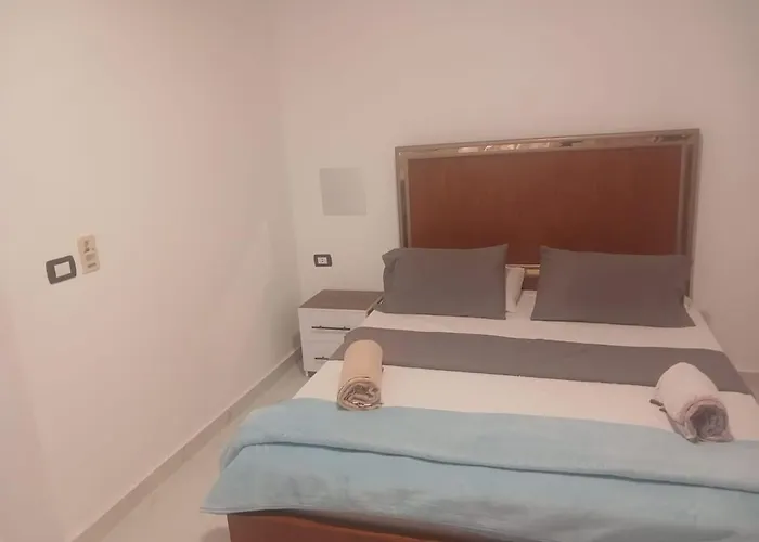 1-Room Apartment