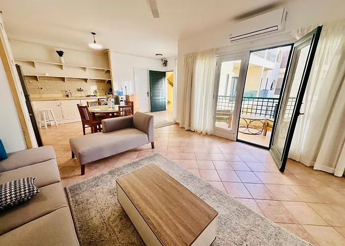 Enjoy A Peaceful Stay
